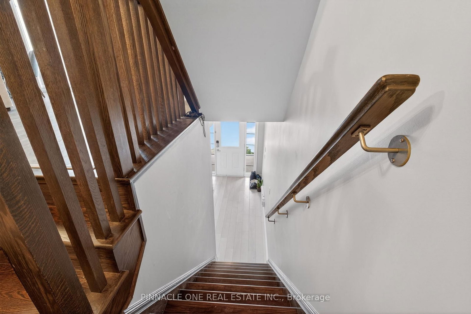 Townhouse for sale at 14 Nearco Crescent, Oshawa, Ontario, L1L 0J4 - Windfields - MLS: E12740082