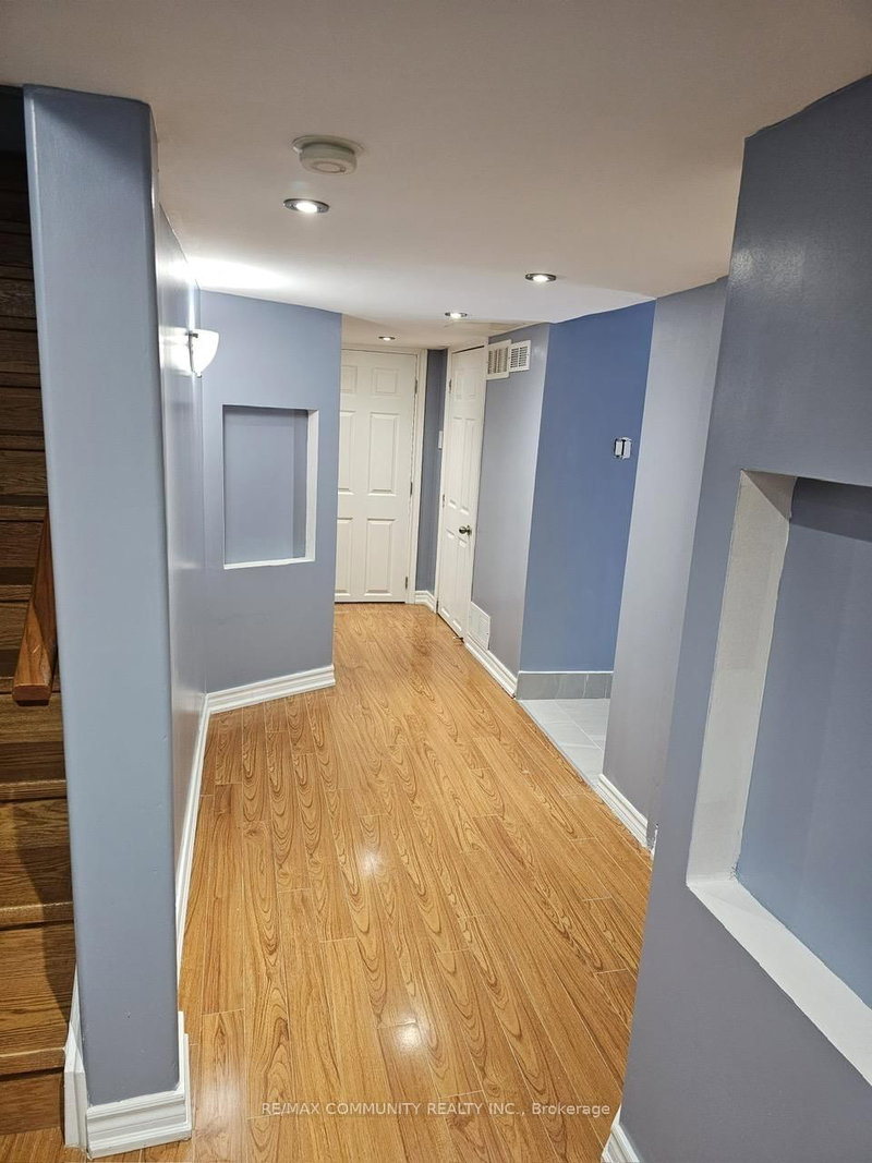 52 Rivendell Tr, Toronto, M1X 2B8 | Image 2