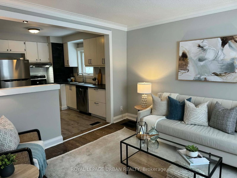 84 Clonmore Dr, Toronto, M1N 1X8 | Image 3