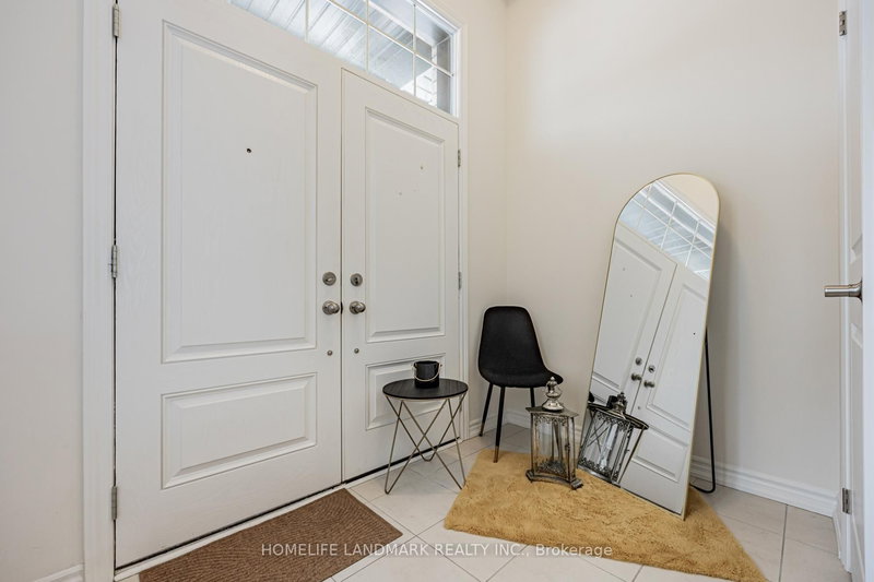 1102 Pisces Tr, Pickering, L1X 0P8 | Image 2