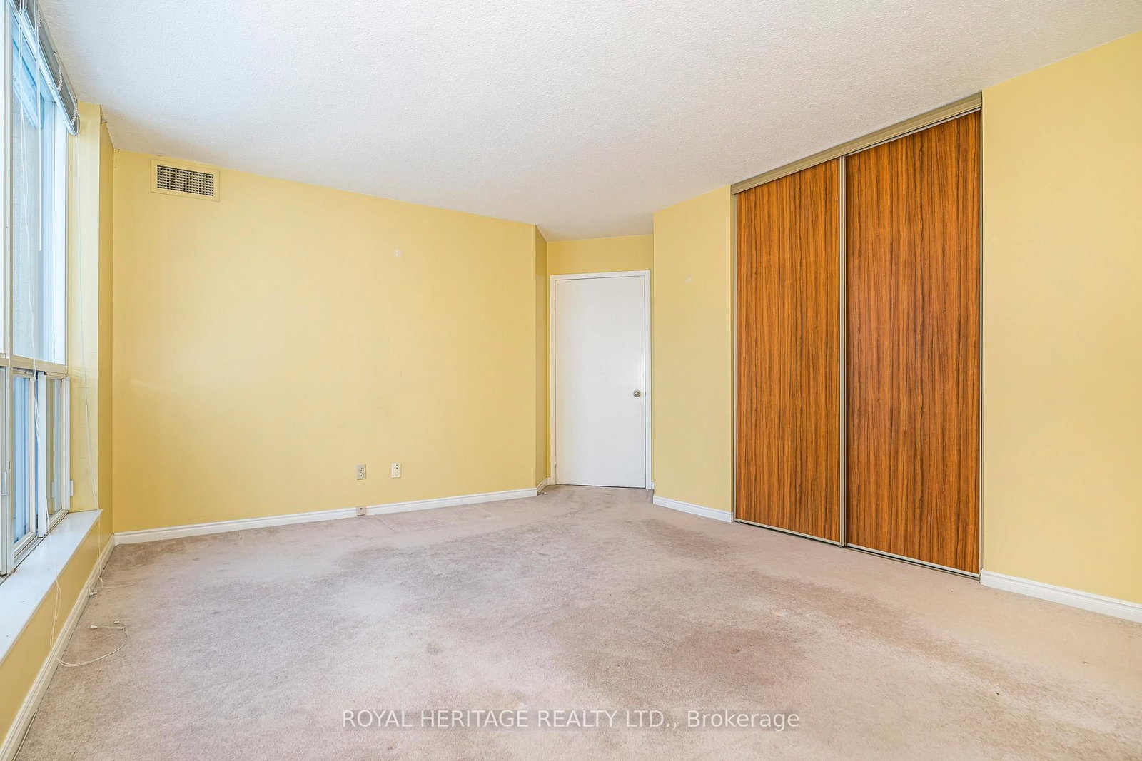 Condo for sale at 901-360 Watson Street, Whitby, Ontario, L1N 9G2 - Port Whitby - MLS: E12742498