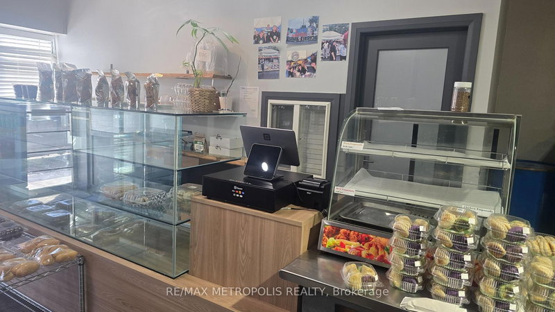 153 Morningside Ave, Toronto, M1E 3C8 | Image 2