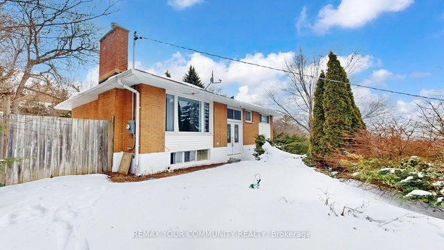 147 Grandview Street S