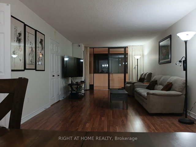 1901 - 2330 Bridletowne Circle