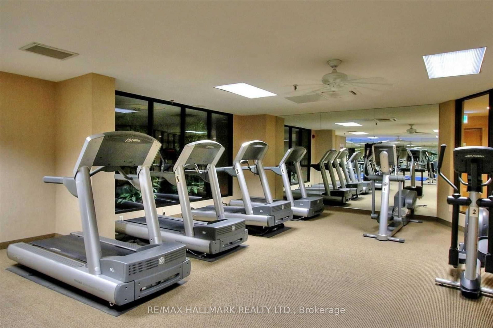 25 Bamburgh Circle, Unit 1239 - Photo 34