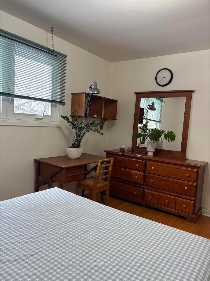 home for lease on Room-140 Rodda Boulevard