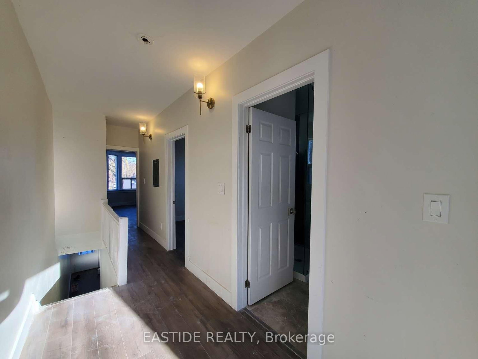 Detached House for lease at Upper-212 Monarch Park Avenue, Toronto, Ontario, M4J 4S1 - Danforth - MLS: E12747148