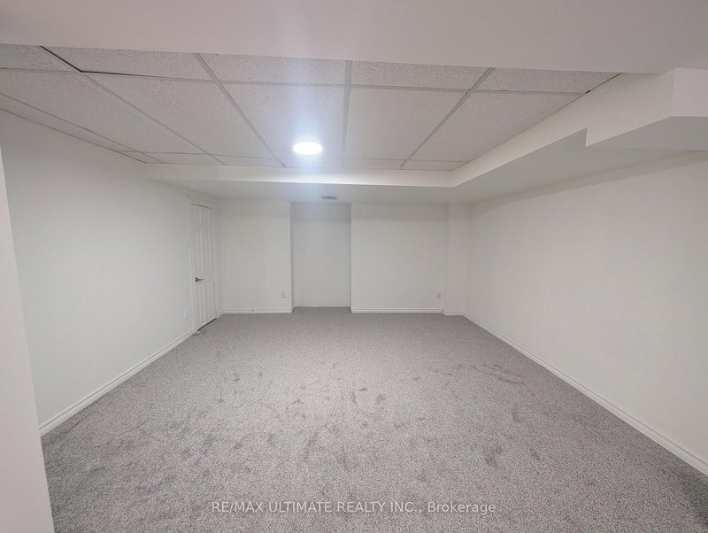 573 Sheppard Ave, Pickering, L1V 1G1 | Image 3