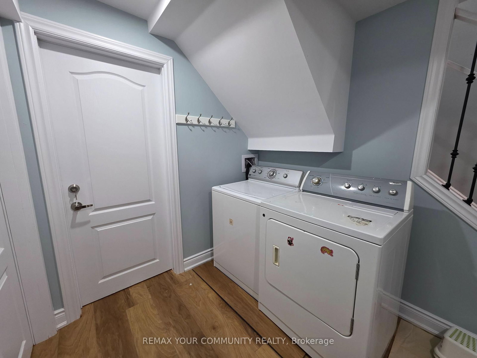 Detached House for lease at BSMT-64 Morningside Avenue, Toronto, Ontario, M1E 3C2 - Guildwood - MLS: E12749400