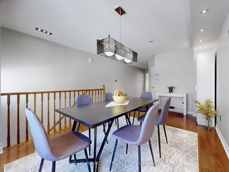 49 Wilkes Cres, Toronto, M1L 0B4 | Image 3