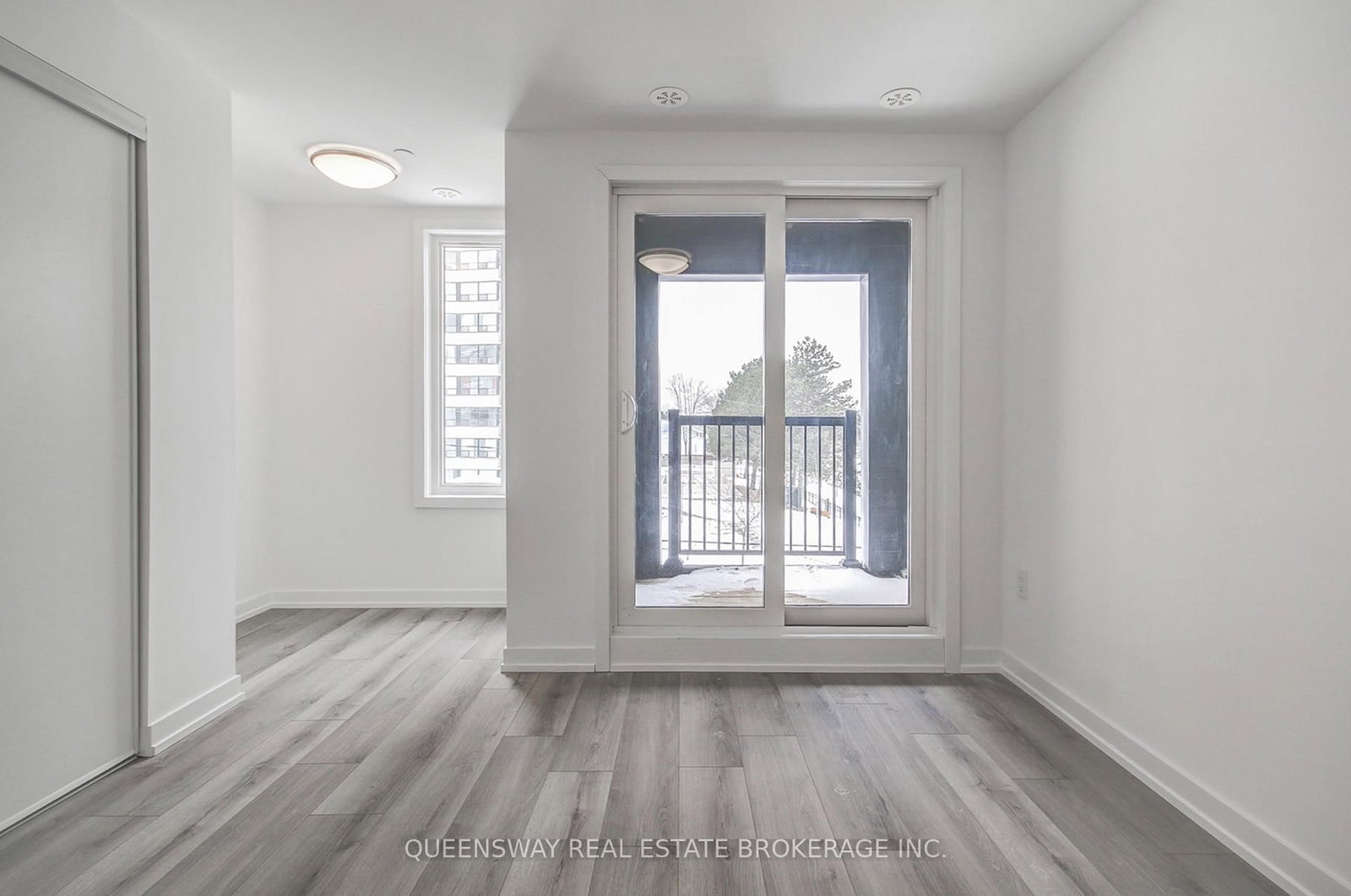 Townhouse for sale at 3079 pharmacy Avenue, Toronto, Ontario, M1T 1H8 - L'Amoreaux - MLS: E12752494