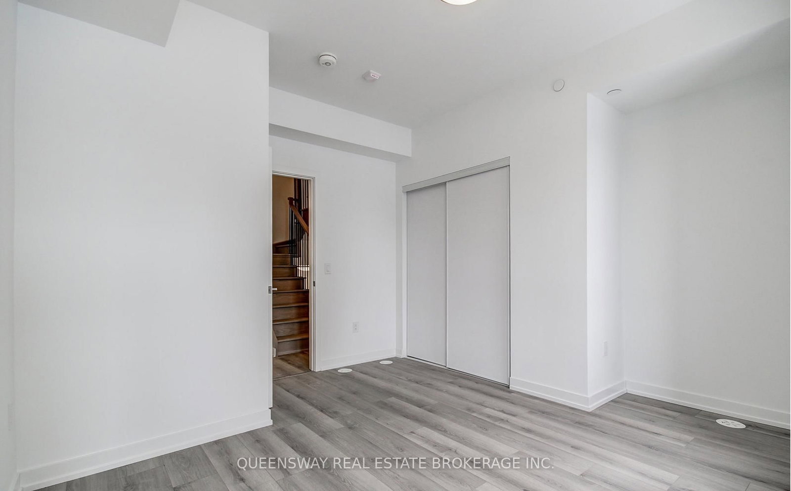 Townhouse for sale at 3079 pharmacy Avenue, Toronto, Ontario, M1T 1H8 - L'Amoreaux - MLS: E12752494