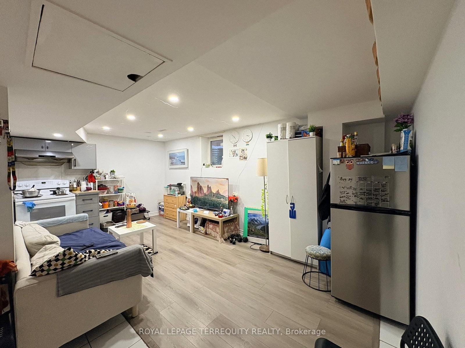 Detached House for lease at BSMT-161 Ponymeadow Terrace, Toronto, Ontario, M1C 4K7 - Highland Creek - MLS: E12755080