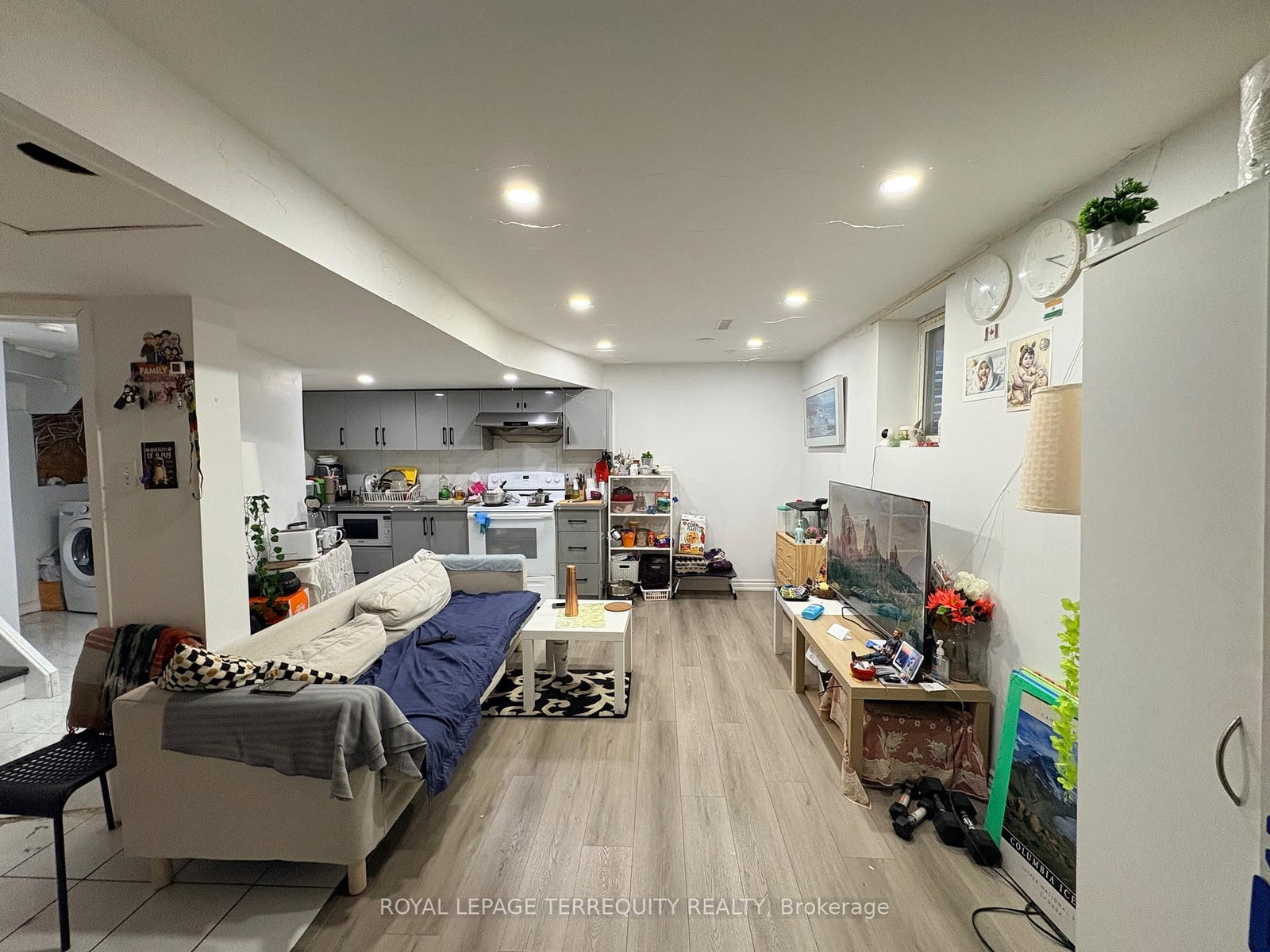 Detached House for lease at BSMT-161 Ponymeadow Terrace, Toronto, Ontario, M1C 4K7 - Highland Creek - MLS: E12755080