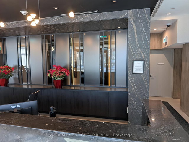 203 - 1606 Charles Street