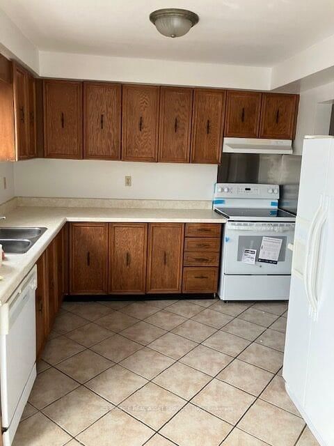 42 Coe Dr, Ajax, L1T 0A3 | Image 2