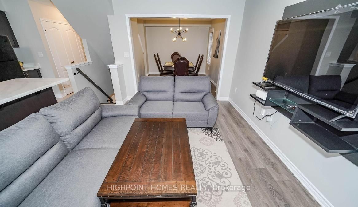 Townhouse for sale at 1062 Clipper Lane, Pickering, Ontario, L1X 0E9 - Rural Pickering - MLS: E12757588