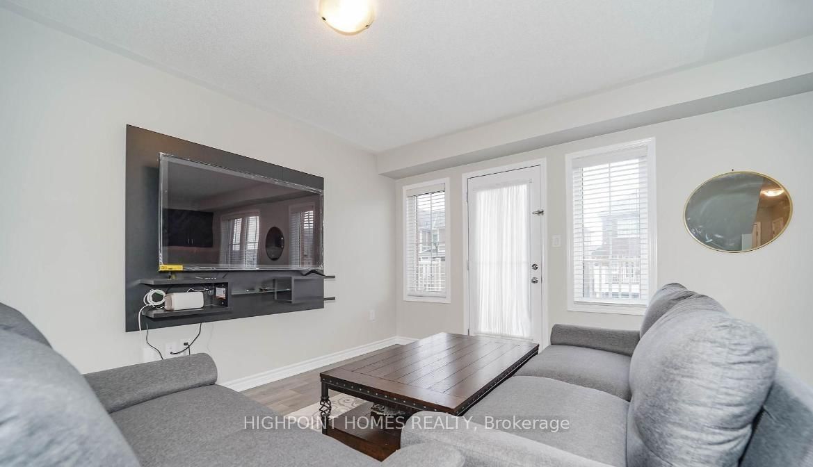 Townhouse for sale at 1062 Clipper Lane, Pickering, Ontario, L1X 0E9 - Rural Pickering - MLS: E12757588