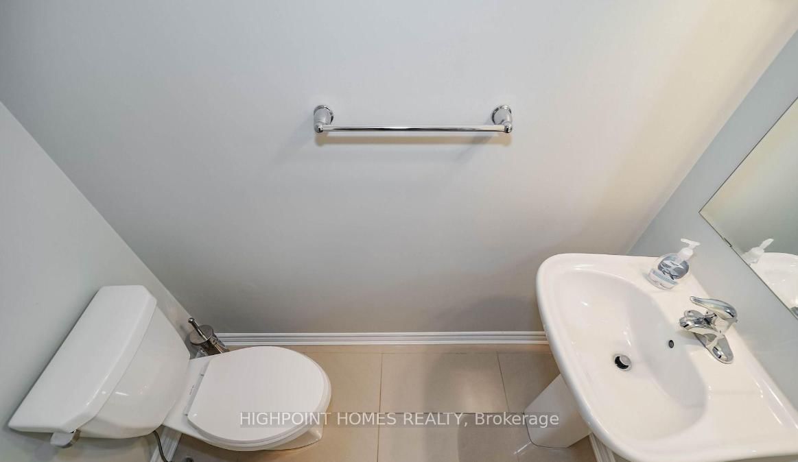 Townhouse for sale at 1062 Clipper Lane, Pickering, Ontario, L1X 0E9 - Rural Pickering - MLS: E12757588