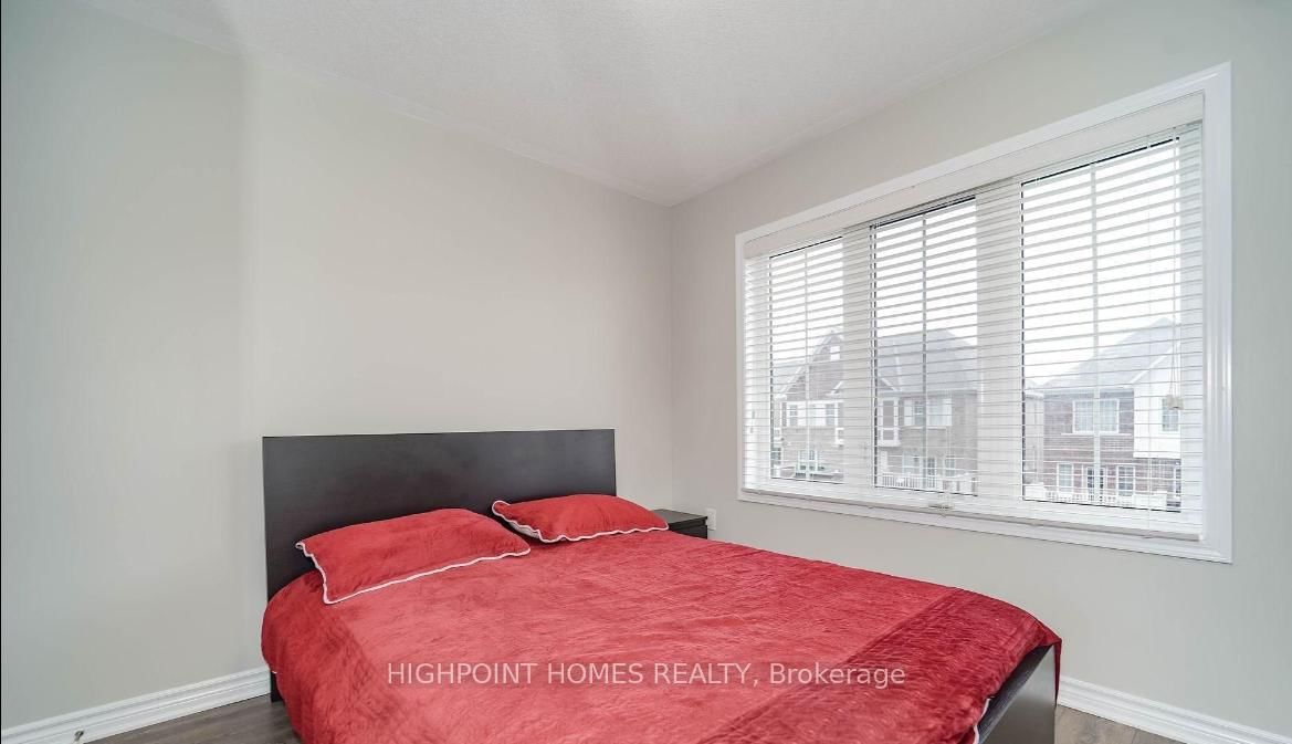 Townhouse for sale at 1062 Clipper Lane, Pickering, Ontario, L1X 0E9 - Rural Pickering - MLS: E12757588