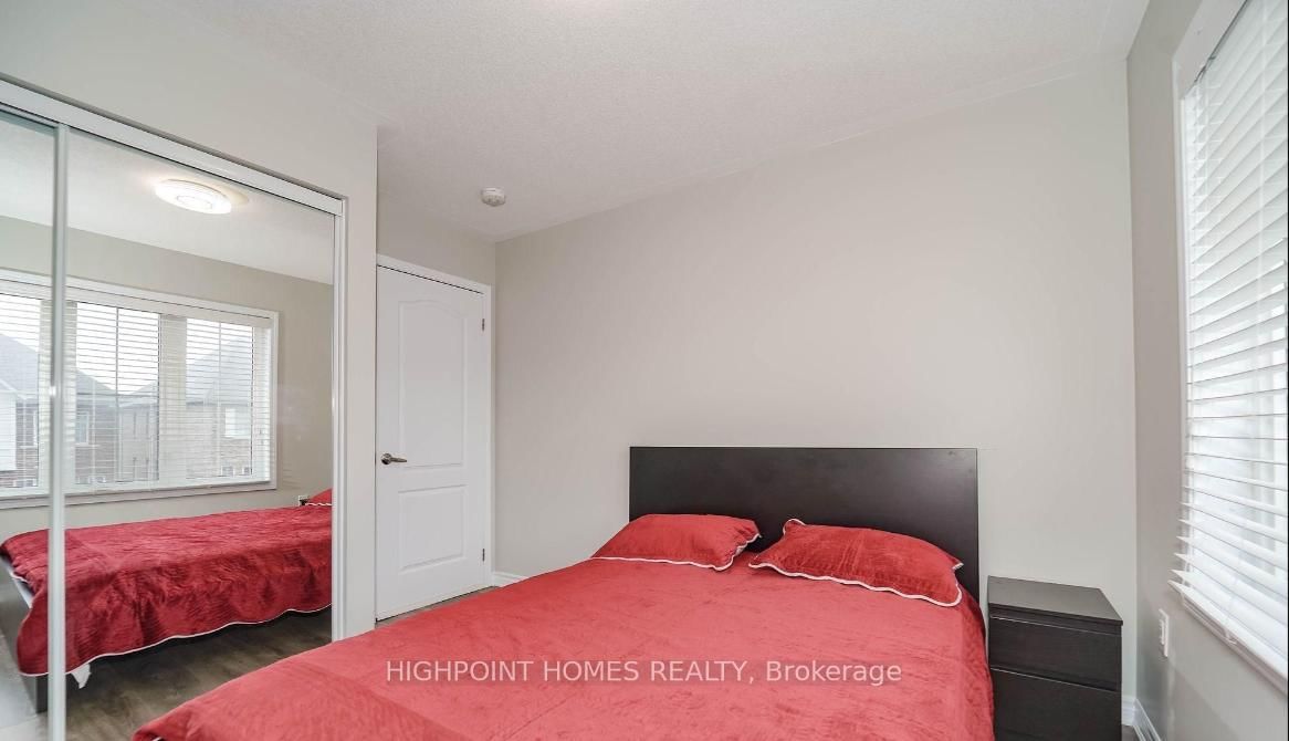 Townhouse for sale at 1062 Clipper Lane, Pickering, Ontario, L1X 0E9 - Rural Pickering - MLS: E12757588