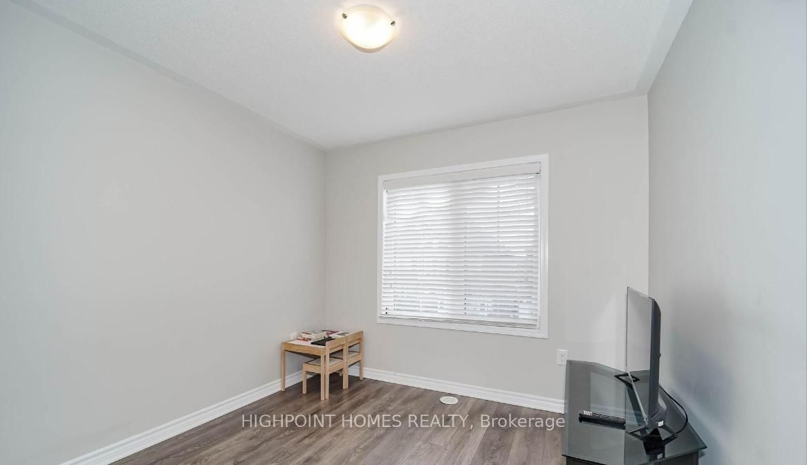 Townhouse for sale at 1062 Clipper Lane, Pickering, Ontario, L1X 0E9 - Rural Pickering - MLS: E12757588