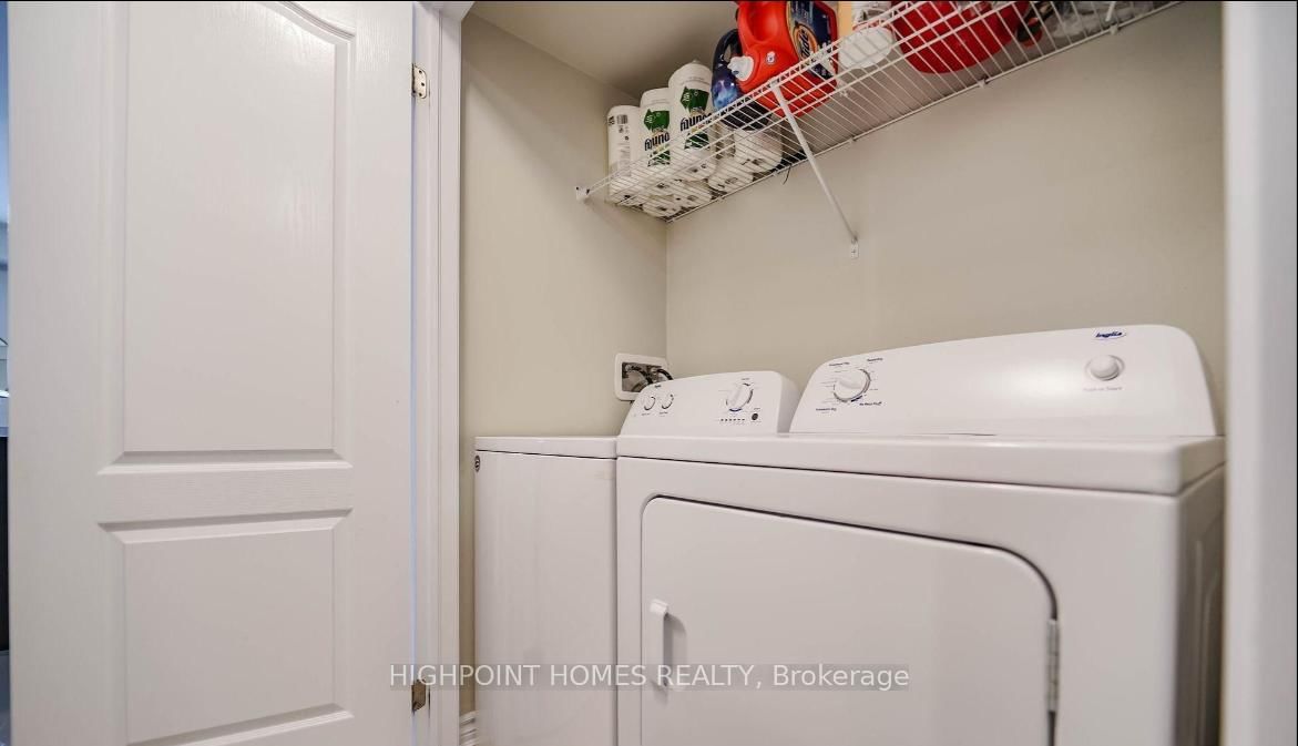 Townhouse for sale at 1062 Clipper Lane, Pickering, Ontario, L1X 0E9 - Rural Pickering - MLS: E12757588