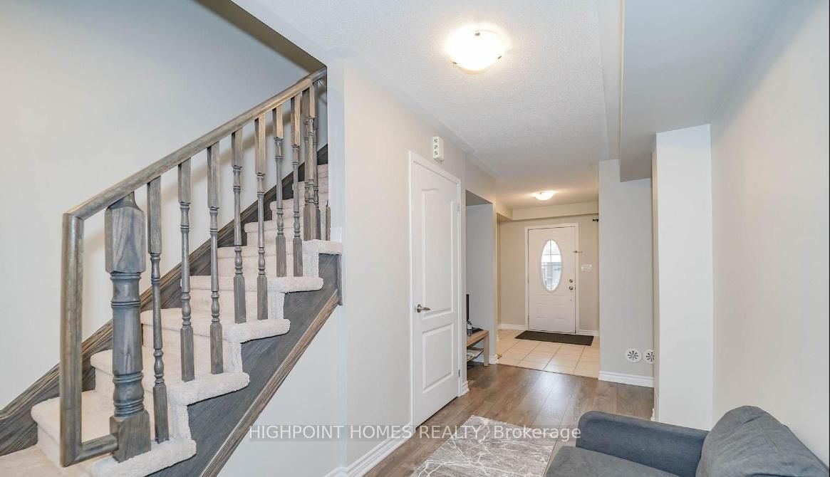 Townhouse for sale at 1062 Clipper Lane, Pickering, Ontario, L1X 0E9 - Rural Pickering - MLS: E12757588