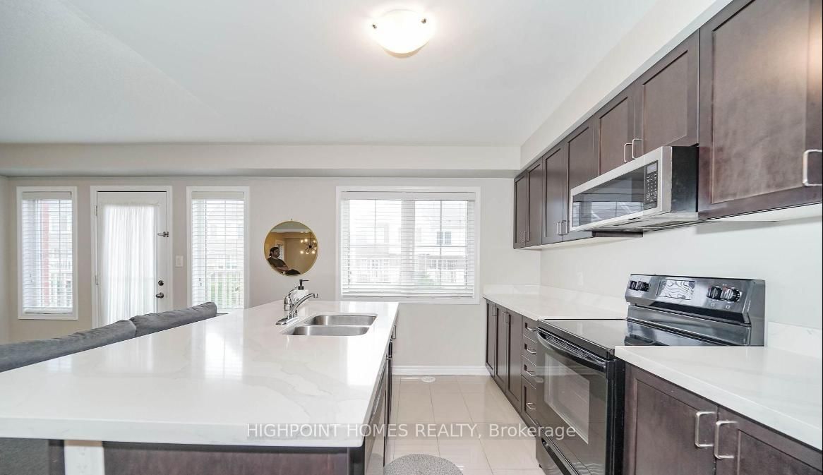 Townhouse for sale at 1062 Clipper Lane, Pickering, Ontario, L1X 0E9 - Rural Pickering - MLS: E12757588