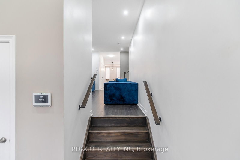 108 Garrardview St, Ajax, L1Z 0R2 | Image 3