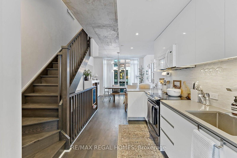 TH110 - 1238 Dundas St E, Toronto, M4M 0C6 | Image 2