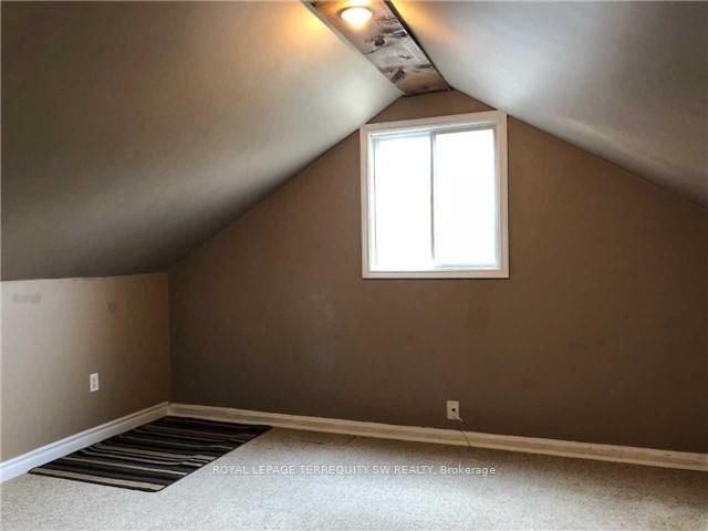 Detached House for lease at Main-61 Cedar Drive, Toronto, Ontario, M1J 3E9 - Scarborough Village - MLS: E12760982