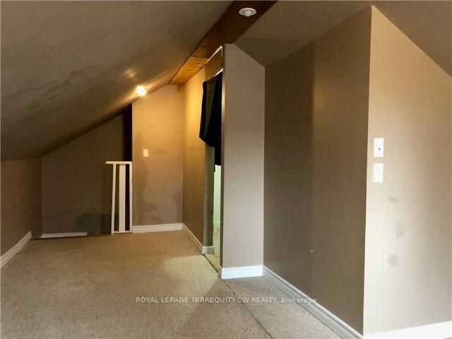 Detached House for lease at Main-61 Cedar Drive, Toronto, Ontario, M1J 3E9 - Scarborough Village - MLS: E12760982