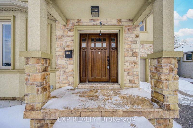 11 Bellvare Cres, Toronto, M1R 2M8 | Image 2