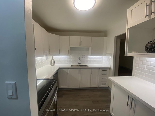 205 - 895 Kennedy Road