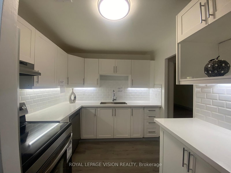 205 - 895 Kennedy Rd, Toronto, M1K 2E9 | Image 3