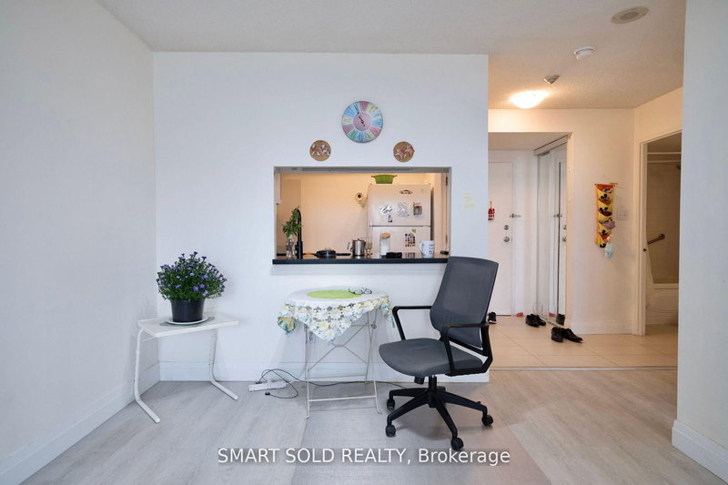 1211 - 1470 Midland Ave, Toronto, M1P 4Z4 | Image 3