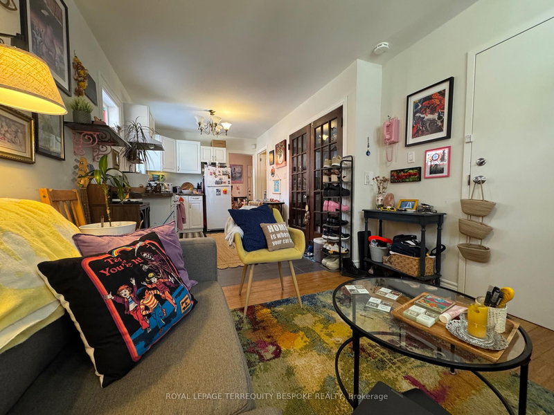 Main #2 - 19 Lewis St, Toronto, M4M 2H2 | Image 3