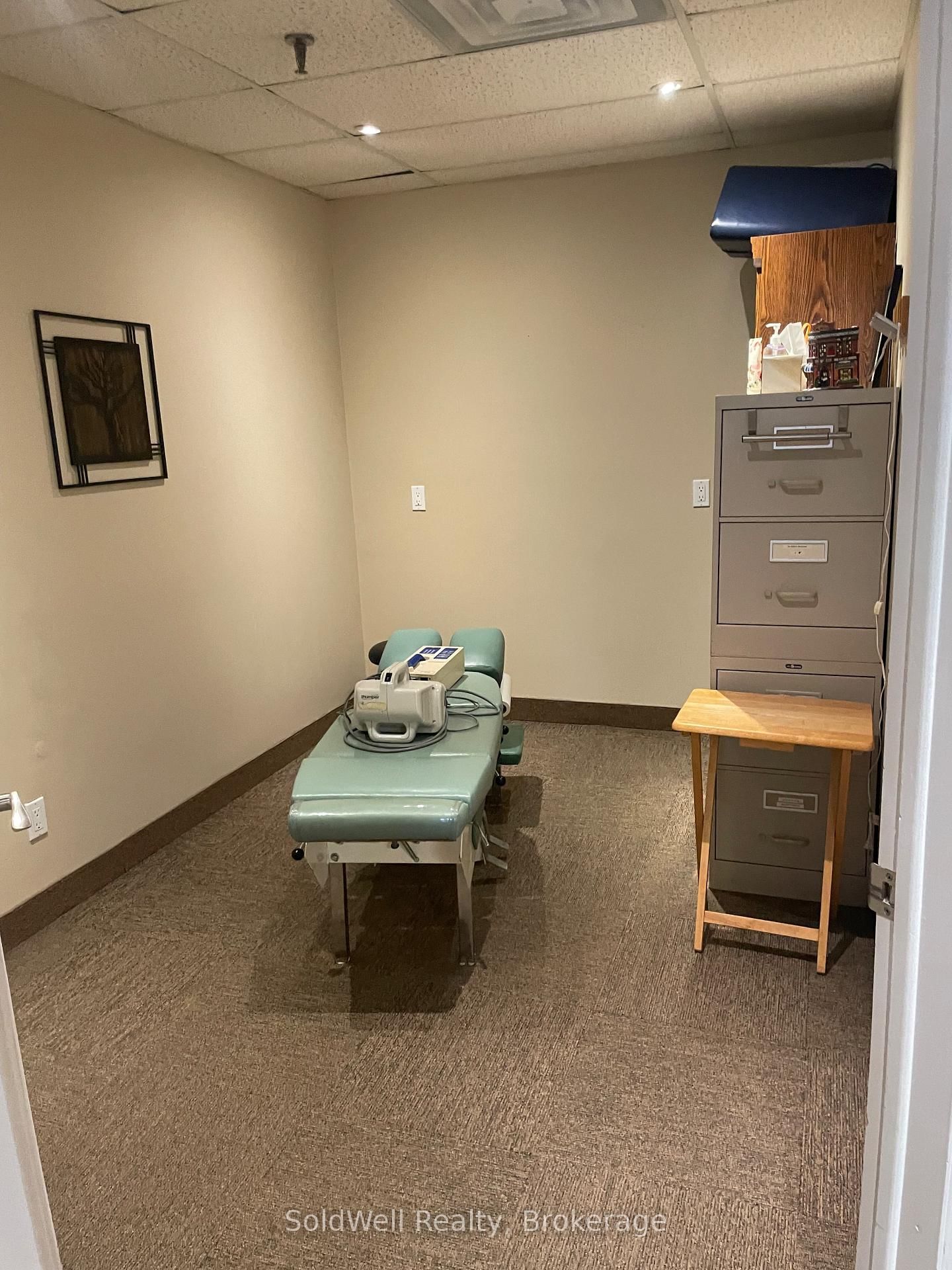 676 Monarch Avenue, Unit 8 - Photo 3