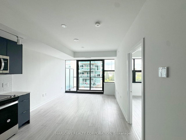 418 B - 1604 Charles Street