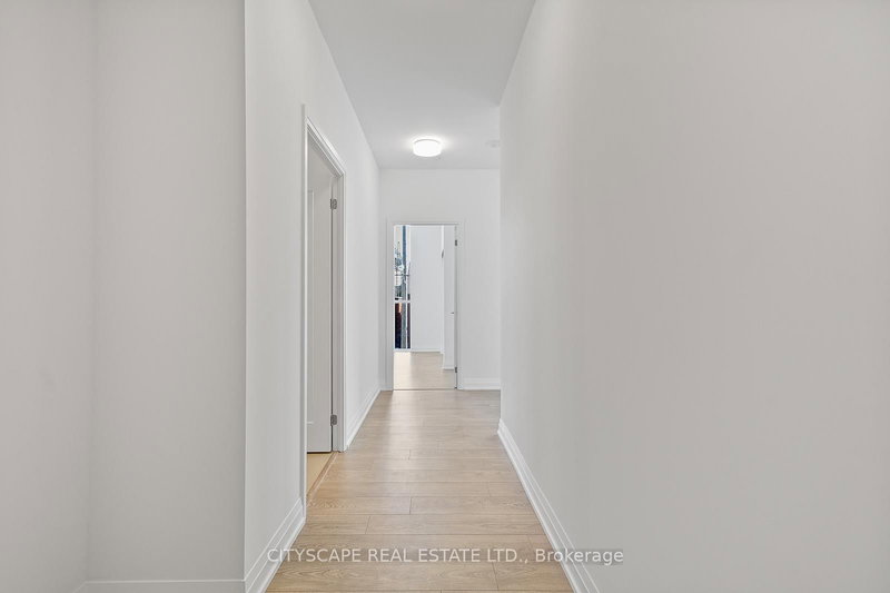 217 - 286 Main St, Toronto, M4C 0B3 | Image 3