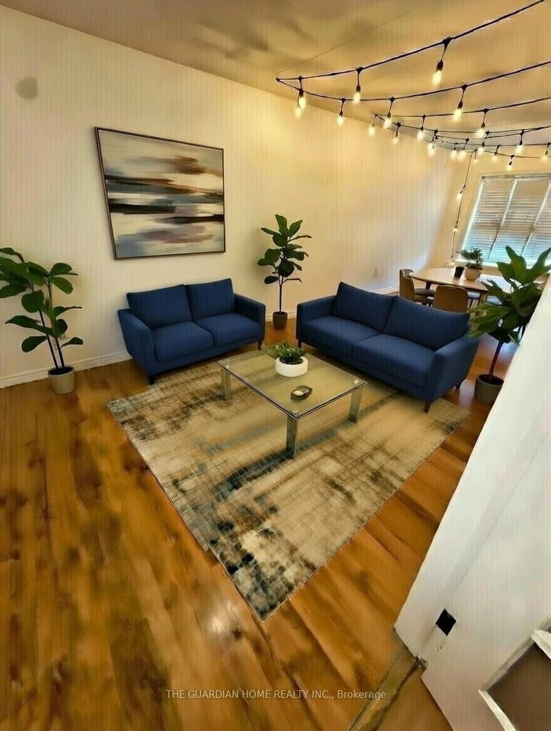 17 Goldring Dr, Whitby, L1P 1B9 | Image 2