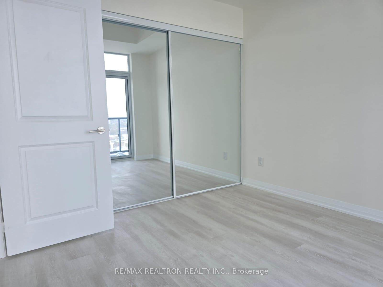3270 Sheppard Avenue E, Unit 1121 - Photo 6
