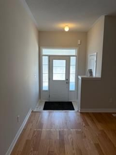 1085 Skyridge Blvd, Pickering, L1X 0M8 | Image 2