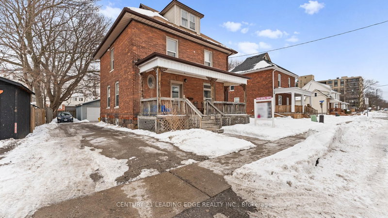 195 Albert St, Oshawa, L1H 4R4 | Image 3