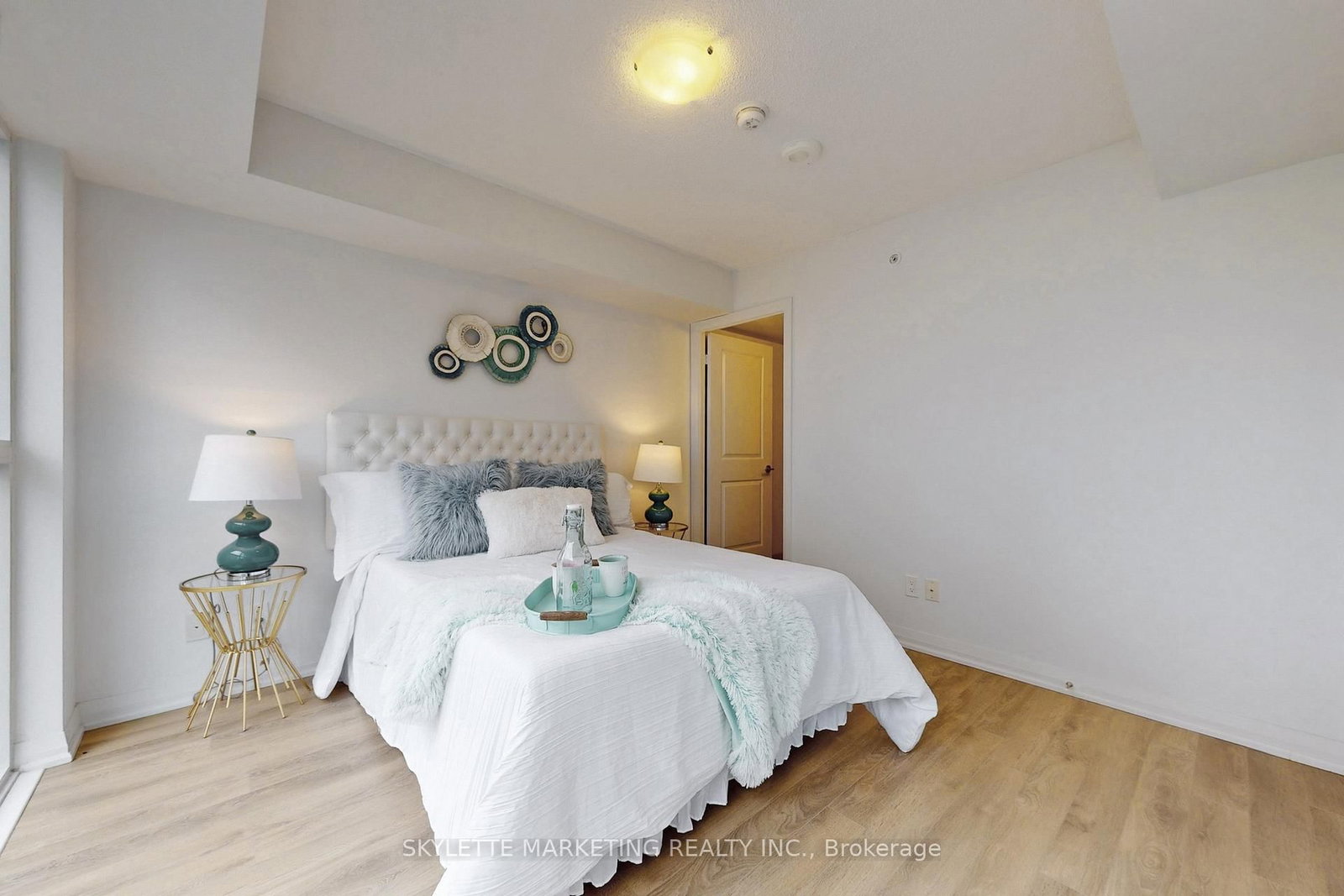 Condo for lease at 609-30 Meadowglen Place, Toronto, Ontario, M1G 0A6 - Woburn - MLS: E12769582