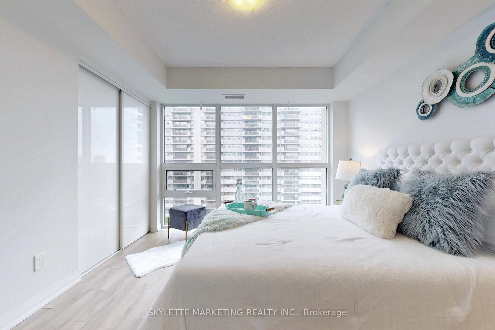 Condo for lease at 609-30 Meadowglen Place, Toronto, Ontario, M1G 0A6 - Woburn - MLS: E12769582