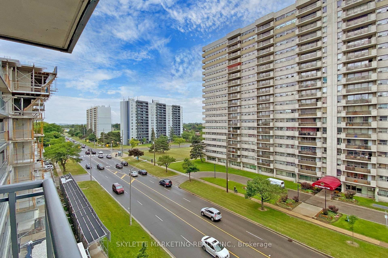 Condo for lease at 609-30 Meadowglen Place, Toronto, Ontario, M1G 0A6 - Woburn - MLS: E12769582