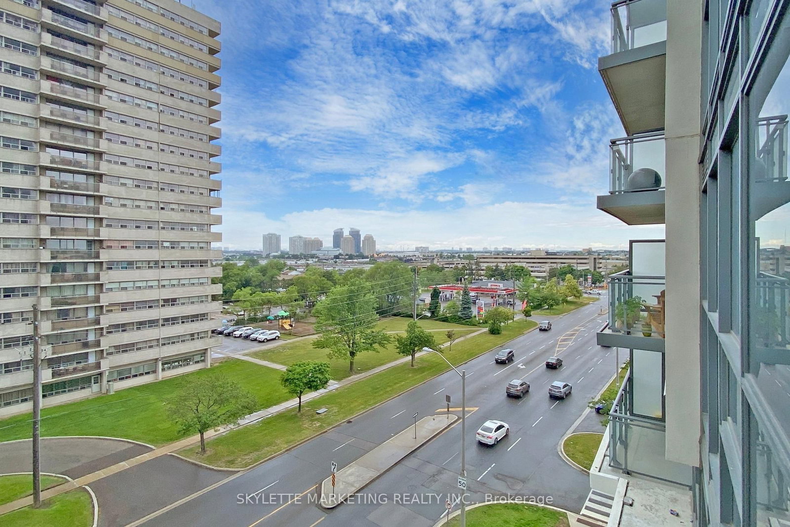 Condo for lease at 609-30 Meadowglen Place, Toronto, Ontario, M1G 0A6 - Woburn - MLS: E12769582
