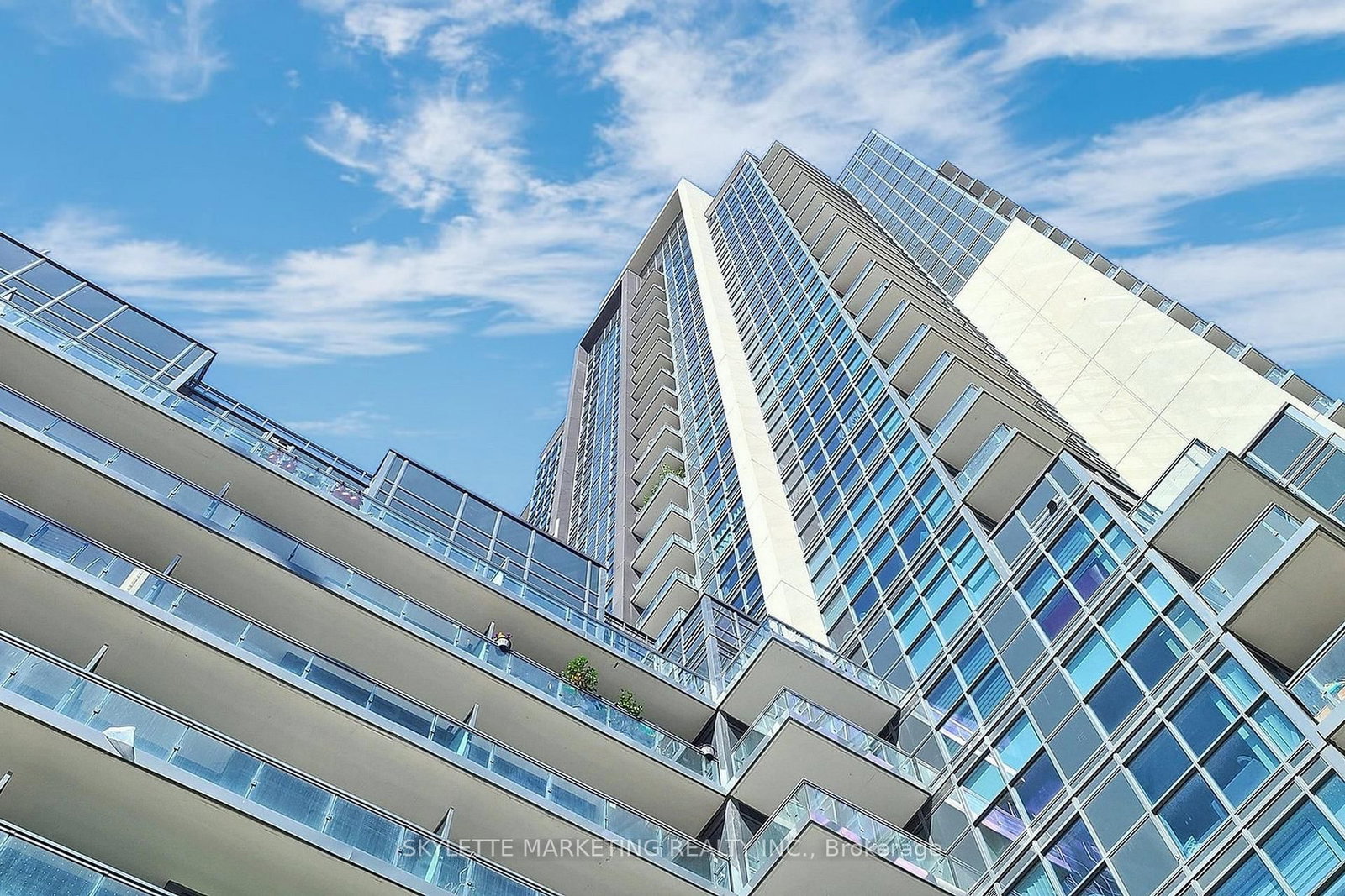 Condo for lease at 609-30 Meadowglen Place, Toronto, Ontario, M1G 0A6 - Woburn - MLS: E12769582